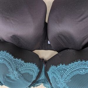 Cacique (2) Sz 46F Full Coverage Underwire Bras Black/ Black  Blue Lace One New
